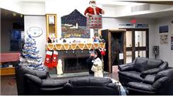 Longest Time To Balance Santa Claus Statue On Chin
